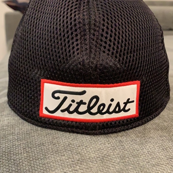 Titleist Men's Tour Sports Mesh Golf Hat - Picture 5 of 5